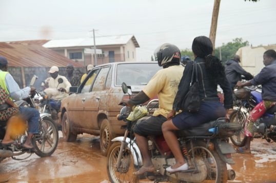 Stern_der_Hoffnung_Benin_Pflege_f_r_alle_006.JPG